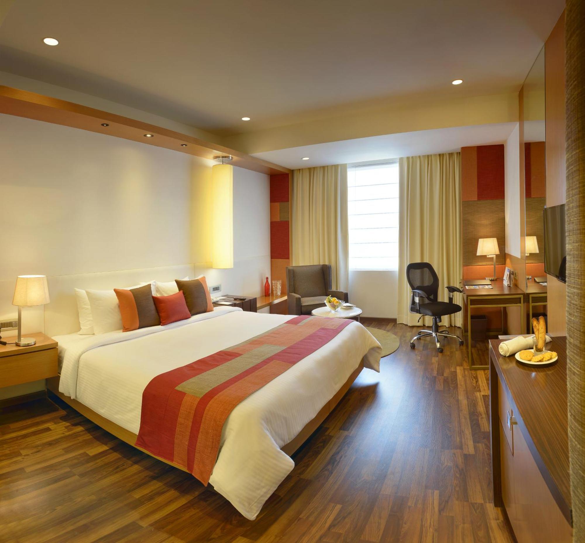 Deventure Sarovar Portico Kapashera, New Delhi Exteriör bild