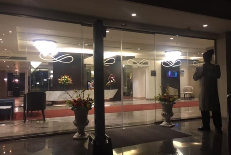 Deventure Sarovar Portico Kapashera, New Delhi Exteriör bild